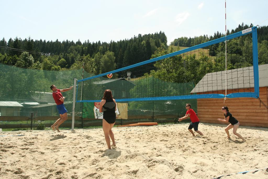 Penzion Rzehaczek Dolní Lomná Exterior foto