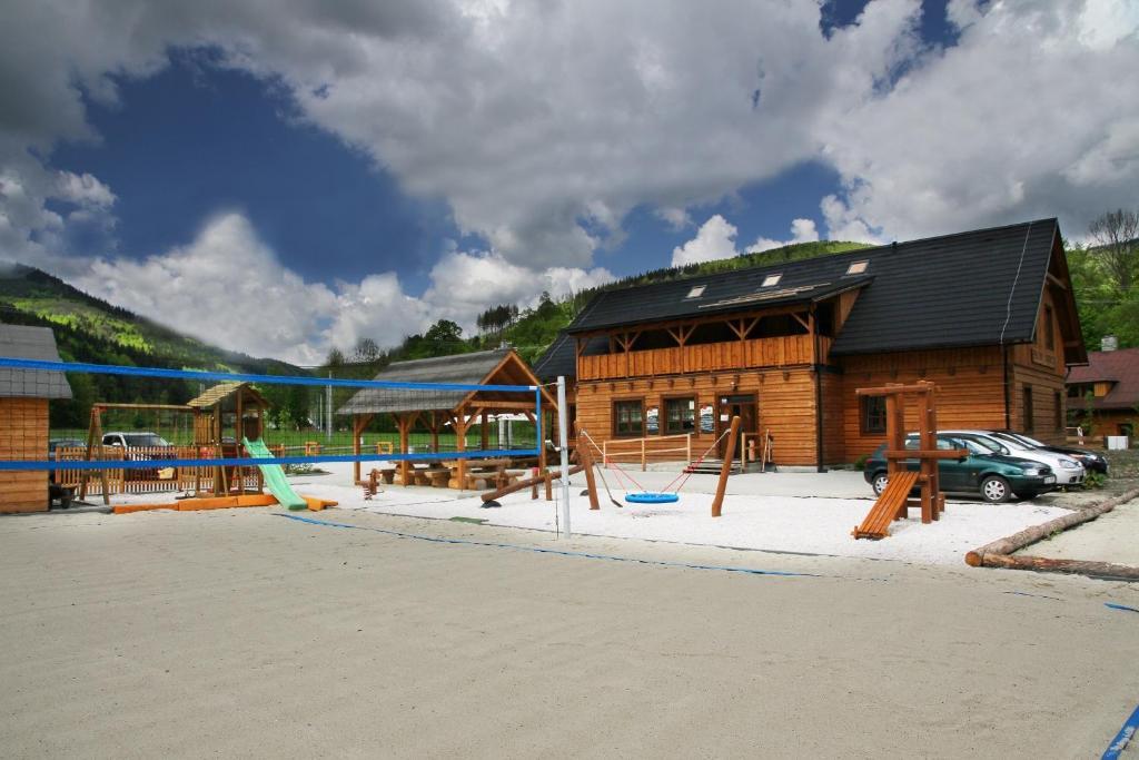 Penzion Rzehaczek Dolní Lomná Exterior foto